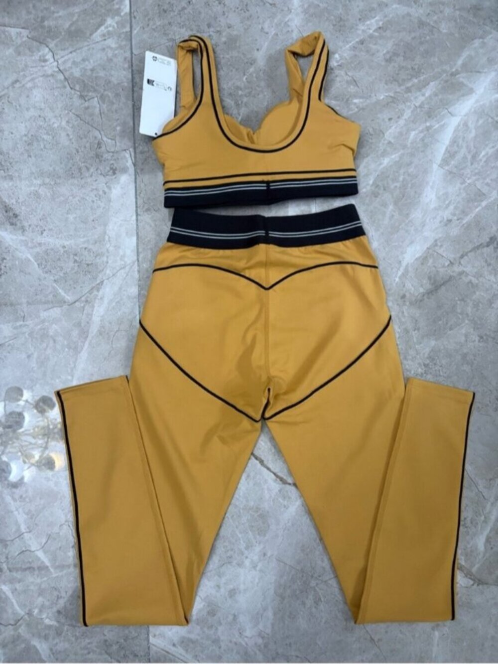 ALO Yoga Mustard Yellow & Black Piping Sports Bra and Leggings Set - Picture 4 of 5